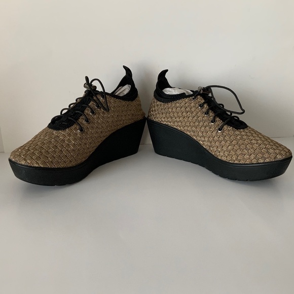 Steve Madden Wedge Sneaker - Gold Metallic Woven Weave - 8 - Picture 5 of 9